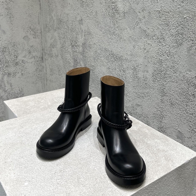 b0tt*ga Ven*ta boots